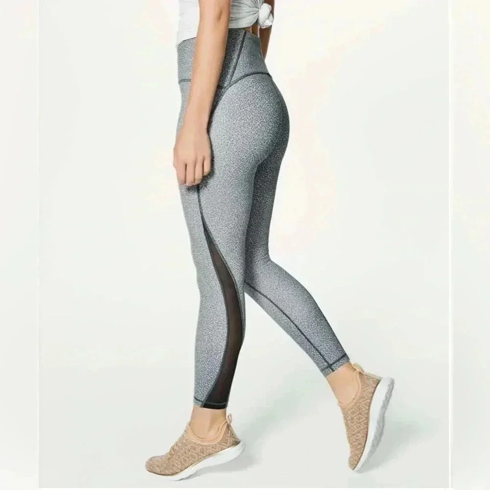 Lululemon Train Times 7/8 Pant